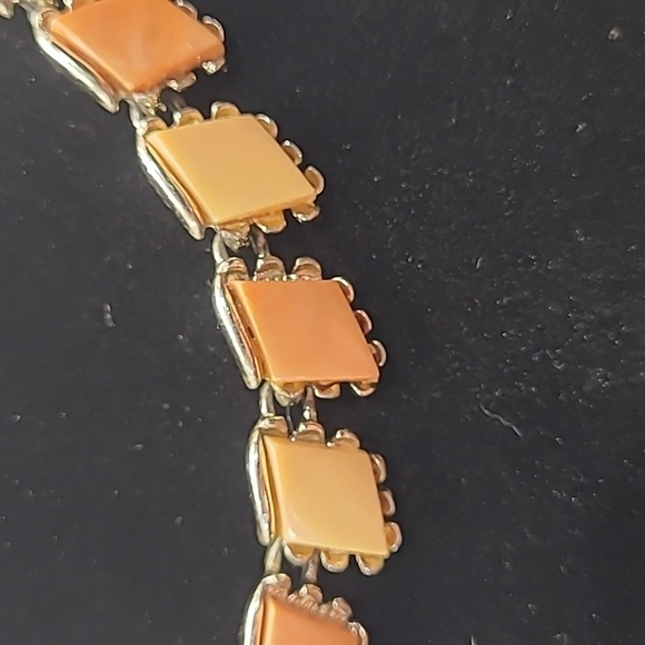 Vintage Charel thermoset necklace choker style with brown/orange square stones - Picture 2 of 5
